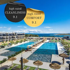 4* Appart hôtel Del Mar Emotion
